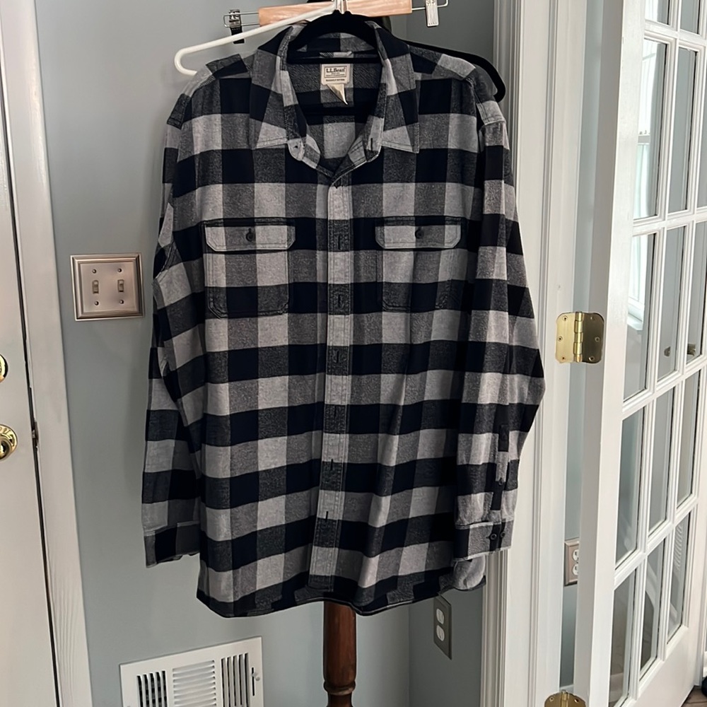 XXL-Tall L.L Bean Slightly Fitted flannel.